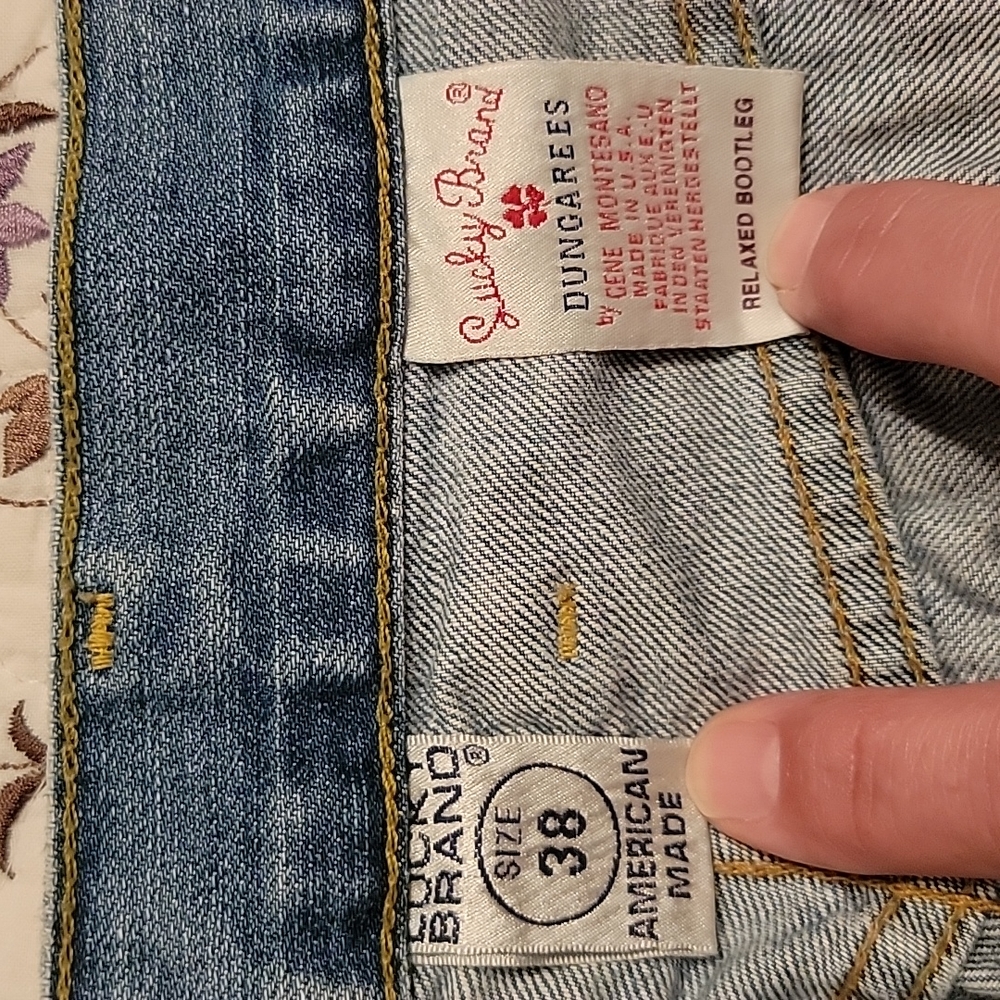 Jeans - Picture 4 of 4